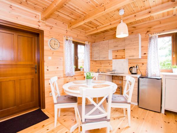  DOMKI LETNISKOWE SOSNOWO