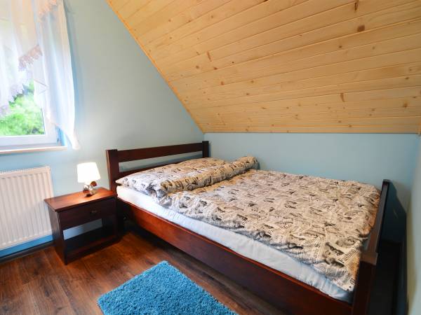 domek żółty - sypialnia II