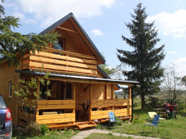 II - Domek z werandą