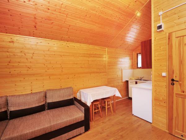 Domki i pokoje u Izy