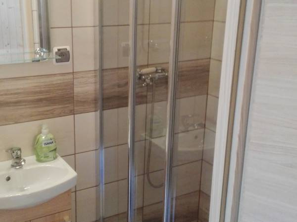 łazienka domek 4-osob