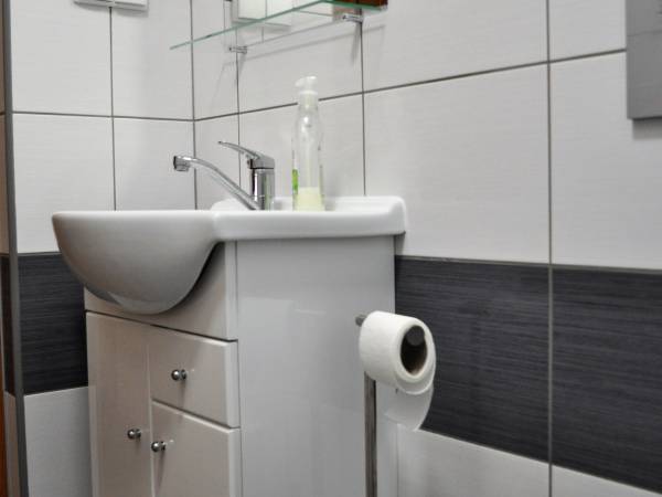 pokój nr 3 - łazienka