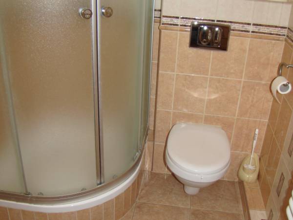 Łazienka pok. 3-os.