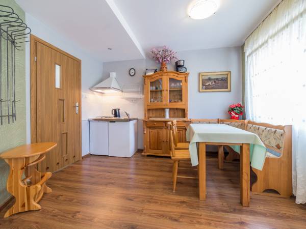 Dom 3 aneks kuchenny