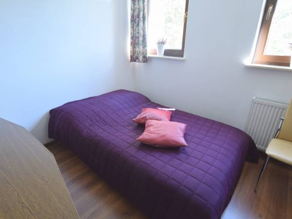 Sypialnia dwusosobowa z łazienką, segment nr 1