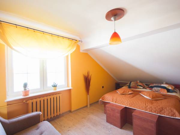 Apartament na trzecim piętrze - sypialnia