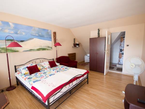 Pokój 2-4 osobowy na drugim piętrze