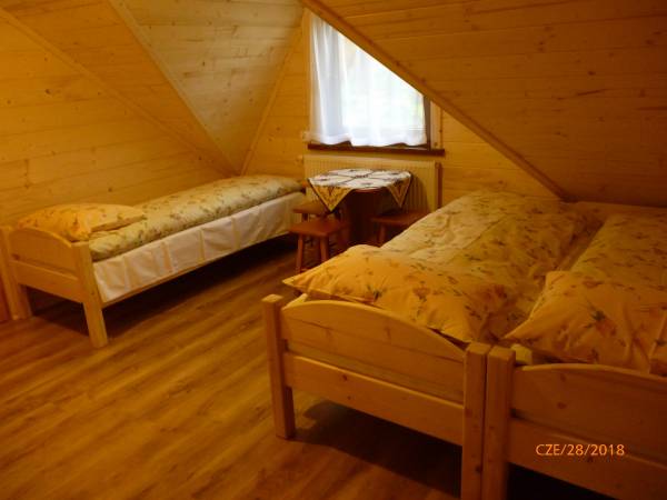 pokój 3-osobowy w apartamencie dla 7-osób