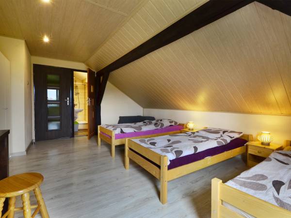 Pokoj 4 osobowy nr 4