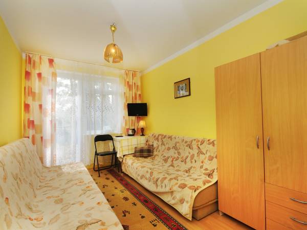 pok.9 dwie wersalki łaz tv i balkon