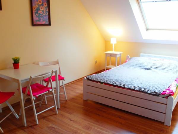 Apartament słonecznikowy.