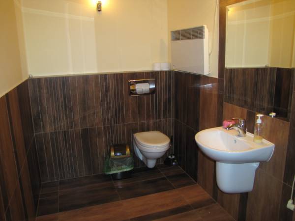 WC w budynku rekreacyjnym