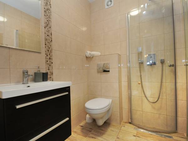 pokój 3-osobowy z ogólnodostępnym tarasem