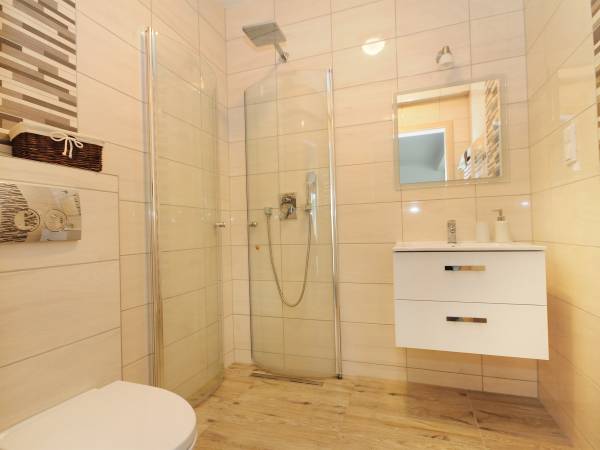 pokój 3-osobowy z ogólnodostępnym tarasem