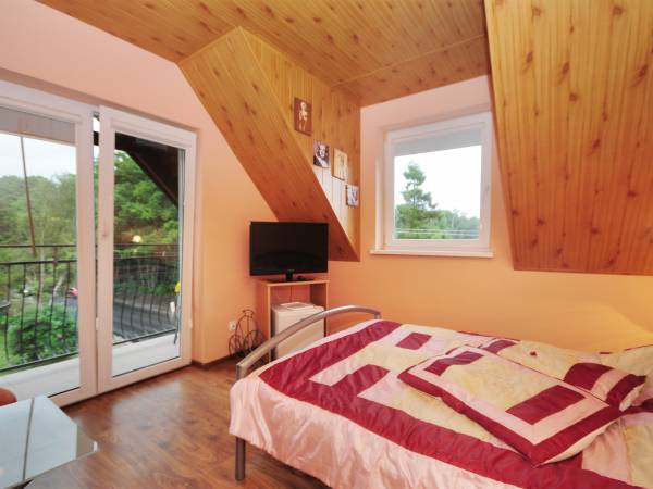 Pokój nr 12 z balkonem