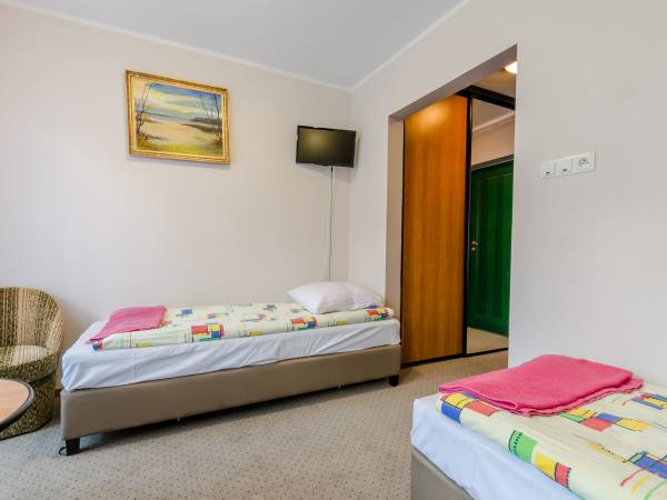 Ośrodek Szkoleniowo - Wypoczynkowy Malinówka