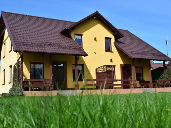 Dom Murowany (Mati i Asia)