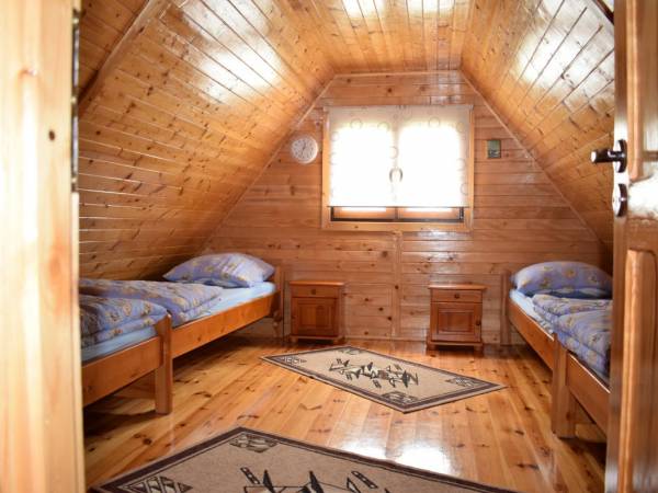 Sypialnia 4-osobowa w domku Marek