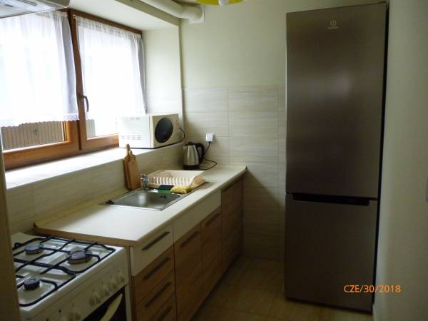 aneks kuchenny połączony z jadalnią