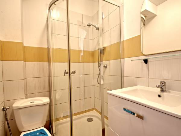 Domki i pokoje Marina 1