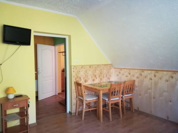 Apartament dwupokojowy.