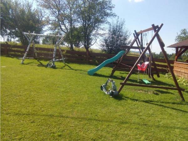 Domki Letniskowe u Henia i Anety