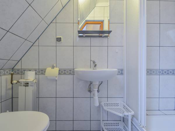 łazienka do pokoju 3-os