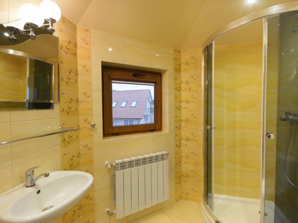 Łazienka w pokojach