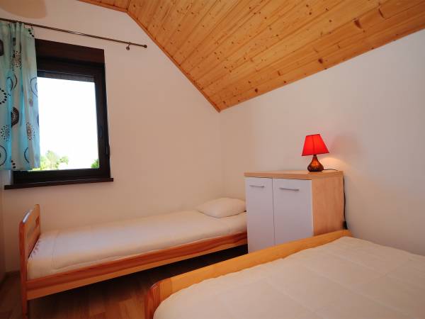 sypialnia domek pietrowy