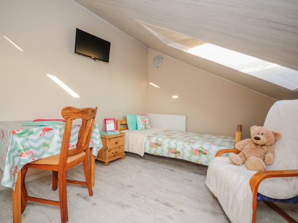 Apartament dwupokojowy , pokój dzieci.