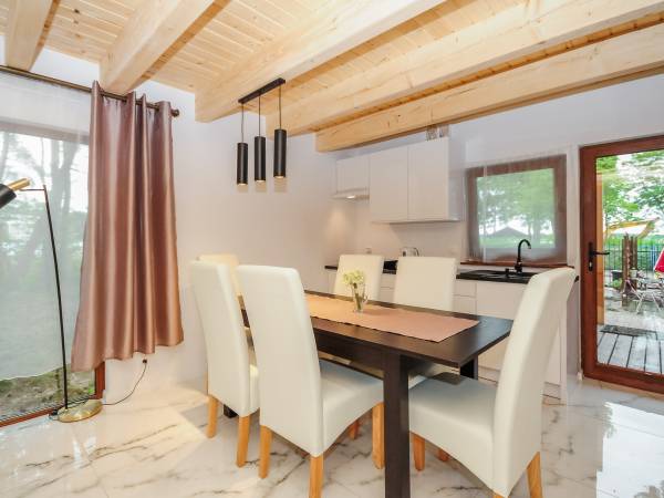 Turkusowe domki (1 domek całoroczny)