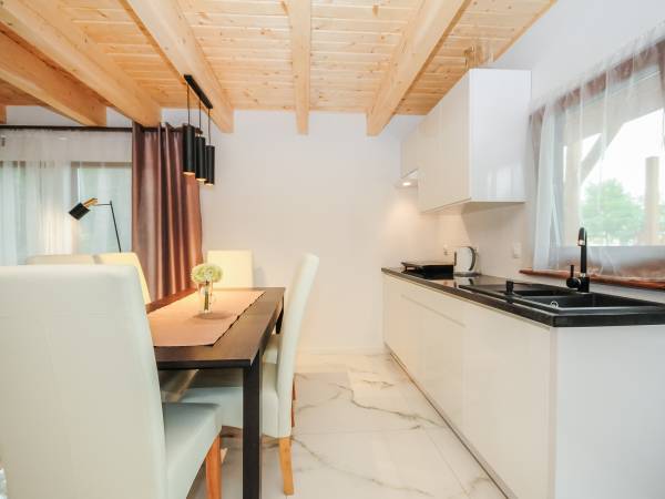 Turkusowe domki (1 domek całoroczny)