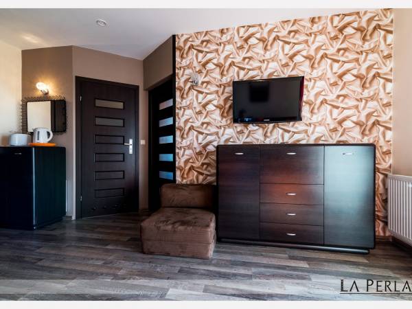 APARTAMENT BURSZTYN II