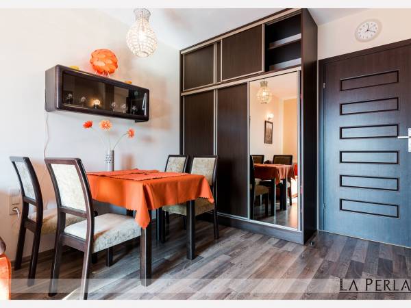 APARTAMENT BURSZTYN II