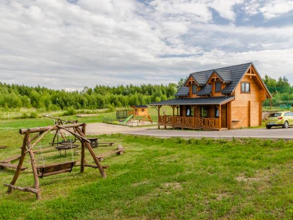 Domki nad jeziorem Ołów z własnym stawem 
