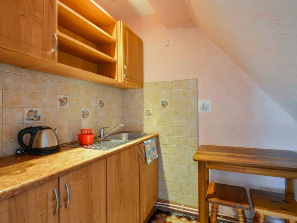 apartament z osobnym wejściem 