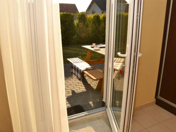 Pokój nr 3 (20m, 4 os. lub 2+2) z wyjściem na ogród