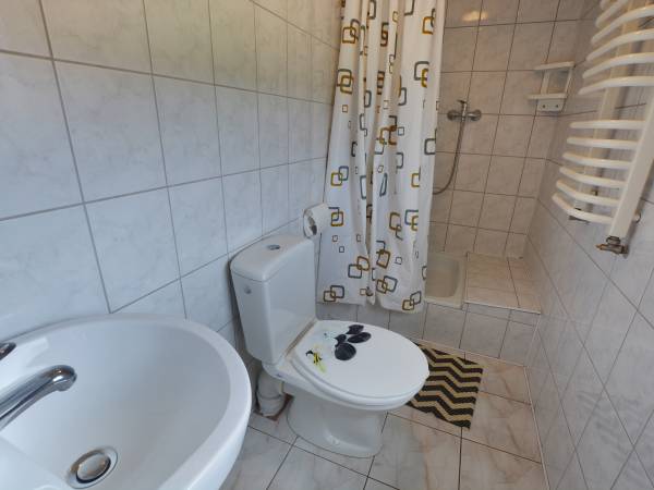 łazienka w pokju 2os.