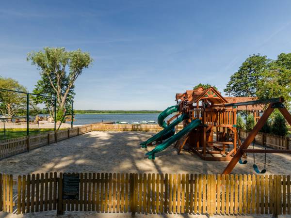 Plac zabaw Osada Swory