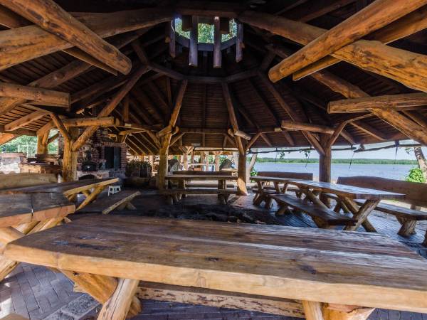 Wiata na grilla i ognisko