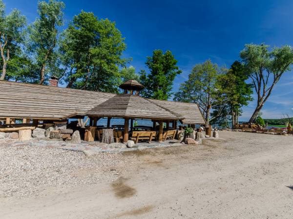 Wiata na grilla i ognisko